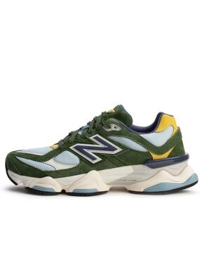 9060s in Dark Alpine Green/Frosted Glass | New Balance
